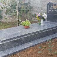 Jednohrob Tisská žula pomník Vlna kamenictví Tošnar
