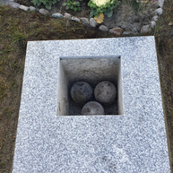 Šachta pro epitafní hrob