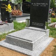 Urnový Hrob materiál Tarn pomník černý