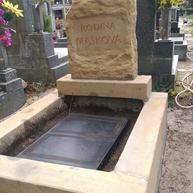 Urnový Hrob  pískovec po rekonstrukci