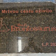 Brontosauři