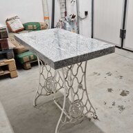 Stolek Wiscont white