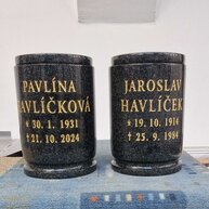 Písmo na kamenné urny Kamenictví Pavel Tošnar