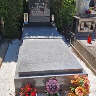 Jednohrob Krycí deska ze dvou dílů Kamenictví Tošnar